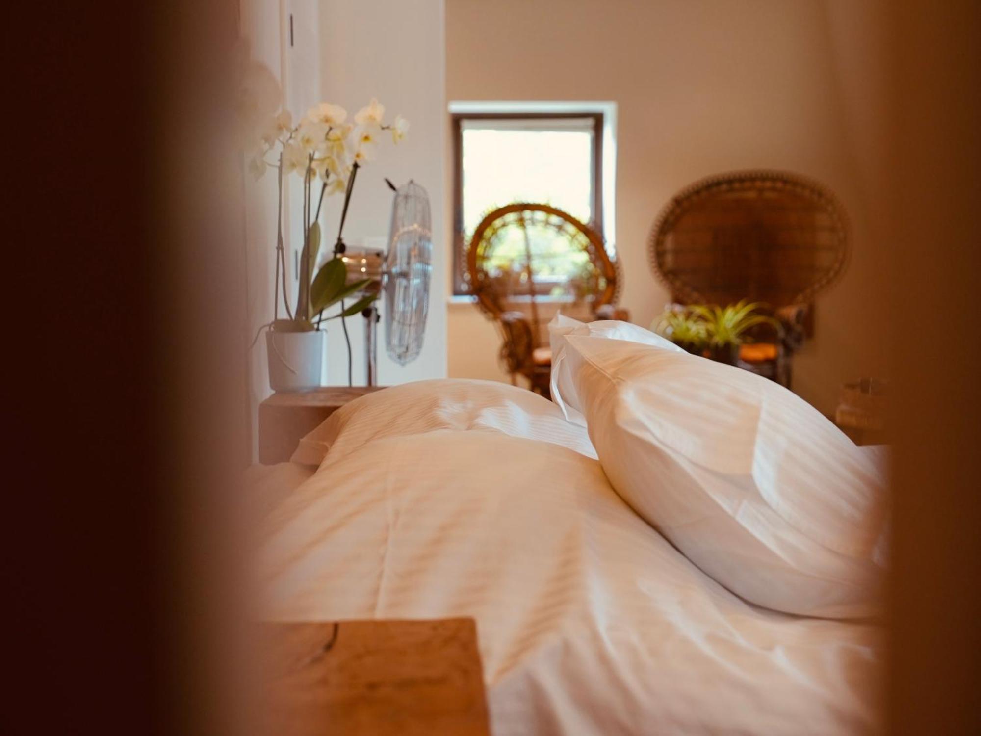 L'Amarante Chambres D'Hotes Ou Gite Citadin Theux Exteriér fotografie